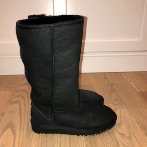 NWOT UGG talk black boots